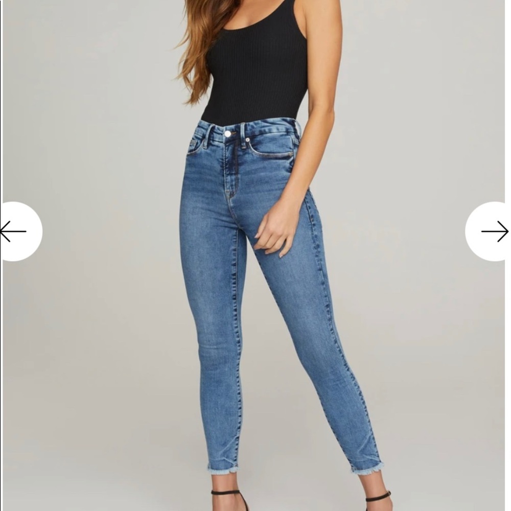Good American Good Waist Crop, size 2. New with tags.